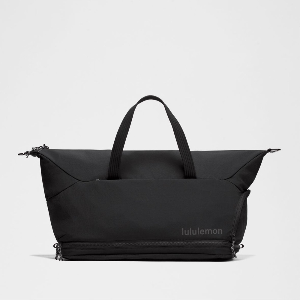 Lululemon 3 in 1 gym duffle bag 30L